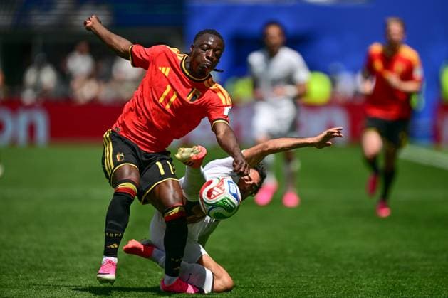 Belgium s Jeremy Doku and Egypt s Mohamed Hany fight for the ball during a soccer game between Belgian national team, Nationalteam Red Devils and Egypt, on Monday 15 June 2026 in Seattle, the first game in the group stage of the FIFA World Cup, WM, Weltmeisterschaft, Fussball 2026 in the United States of America. The Diables Rouges - Rode Duivels were drawn into Group G. DIRKxWAEM  x177810428x