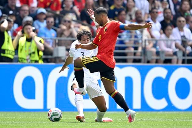 Belgium vs Egypt - 2026 FIFA World Cup, WM, Weltmeisterschaft, Fussball SEATTLE, USA - JUNE 15 : Tielemans Youri midfielder of Belgium and Hany Mohamed defender of Egypt battle for the ball during the FIFA World Cup 2026 Group G match between Belgium and Egypt at the Lumen Field stadium on June 15, 2026 in Seattle, USA, 15 06 2026 Seattle United States of America  Copyright: xNicoxVereeckenx