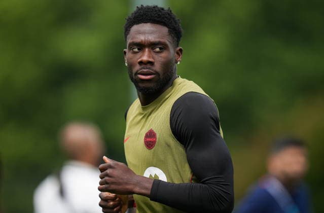 June 15, 2026, Vancouver, Bc, CANADA: Canada s Alphonso Davies participates in a FIFA World Cup, WM, Weltmeisterschaft, Fussball soccer training session, in Vancouver, on Monday, June 15, 2026. Canada News - June 15, 2026  - ZUMAc35_ 20260615_zaf_c35_066 Copyright: xDarrylxDyckx