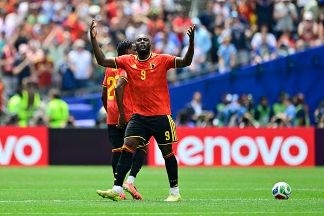 Belgium vs Egypt - 2026 FIFA World Cup, WM, Weltmeisterschaft, Fussball SEATTLE, USA - JUNE 15 : Lukaku Romelu forward of Belgium celebrating scoring a goal (1-1) during the FIFA World Cup 2026 Group G match between Belgium and Egypt at the Lumen Field stadium on June 15, 2026 in Seattle, USA, 15 06 2026 Seattle United States of America  Copyright: xJanxDexMeuleneirx