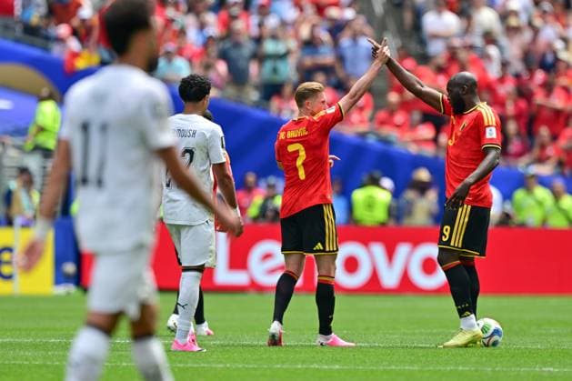 Belgium s Kevin De Bruyne and Belgium s Romelu Lukaku celebrate during a soccer game between Belgian national team, Nationalteam Red Devils and Egypt, on Monday 15 June 2026 in Seattle, the first game in the group stage of the FIFA World Cup, WM, Weltmeisterschaft, Fussball 2026 in the United States of America. The Diables Rouges - Rode Duivels were drawn into Group G. DIRKxWAEM  x177814303x