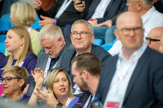 Im Saarbrücker Ludwigsparkstadion beginnen die Nationalen Spiele der Special Olympics am Montag (15. Juni 2026). Die feierliche Eröffnung der Spiele wird live im Fernsehen gesendet und gibt den Startschuss für Wettkämpfe von mehr als 4000 Athleten.