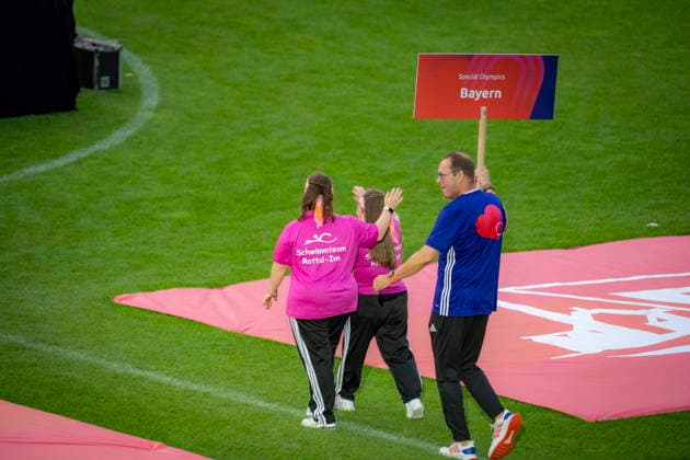 Im Saarbrücker Ludwigsparkstadion beginnen die Nationalen Spiele der Special Olympics am Montag (15. Juni 2026). Die feierliche Eröffnung der Spiele wird live im Fernsehen gesendet und gibt den Startschuss für Wettkämpfe von mehr als 4000 Athleten.