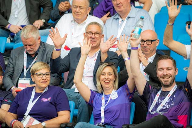 Im Saarbrücker Ludwigsparkstadion beginnen die Nationalen Spiele der Special Olympics am Montag (15. Juni 2026). Die feierliche Eröffnung der Spiele wird live im Fernsehen gesendet und gibt den Startschuss für Wettkämpfe von mehr als 4000 Athleten.