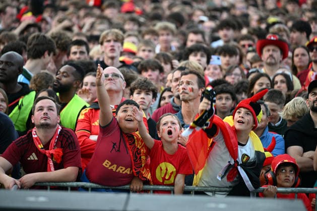 Football fans in Brussels follow FIFA World Cup, WM, Weltmeisterschaft, Fussball match from giant screens BRUSSELS, BELGIUM - JUNE 15: Football fans watch the 2026 FIFA World Cup First Stage Group G match between Belgium and Egypt from the giant screens set up in various places in Belgium, Brussels on June 15, 2026. Dursun Aydemir Anadolu Brussels Belgium. Editorial use only. Please get in touch for any other usage.  Copyright: x2026xAnadoluxDursunxAydemirx