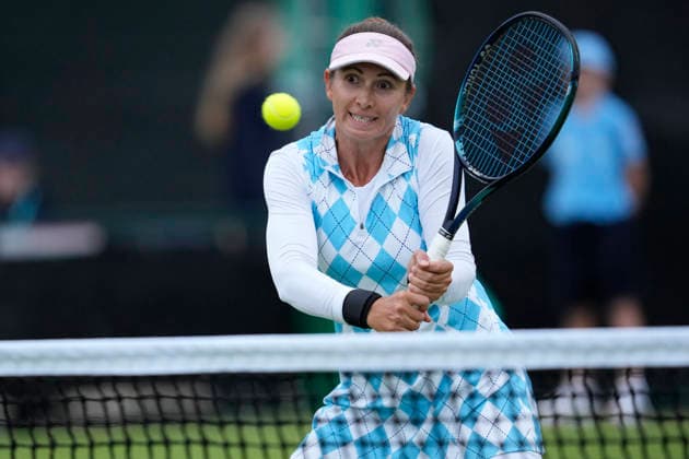 Lexus Nottingham Open - Day One Darija Jurak Schreiber of Croatia in action during the round of 16 doubles match at the 2026 Lexus Nottingham Open Women s tennis tournament at the Nottingham Tennis Centre in Nottingham, England, on June 15, 2026. Nottingham Great Britain United Kingdom  Copyright: xOwenxHammondx originalFilename:hammond-2026lexu260615_npVkC.jpg