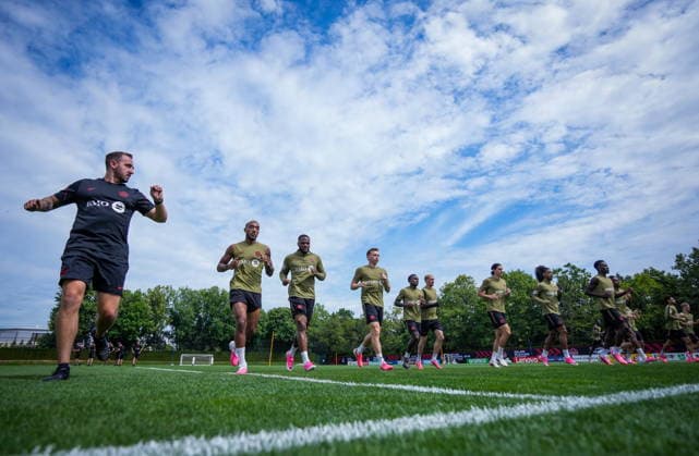 June 15, 2026, Vancouver, Bc, CANADA: Canada players participate in a FIFA World Cup, WM, Weltmeisterschaft, Fussball soccer training session, in Vancouver, on Monday, June 15, 2026. Canada News - June 15, 2026  - ZUMAc35_ 20260615_zaf_c35_091 Copyright: xDarrylxDyckx