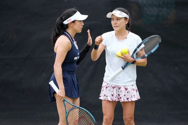 Lexus Nottingham Open - Day One Miyu Kato and Makoto Ninomiya of Japan compete in their round of 16 doubles match at the 2026 Lexus Nottingham Open Women s tennis tournament at the Nottingham Tennis Centre in Nottingham, England, on June 15, 2026. Nottingham Great Britain United Kingdom  Copyright: xOwenxHammondx originalFilename:hammond-2026lexu260615_nptnc.jpg
