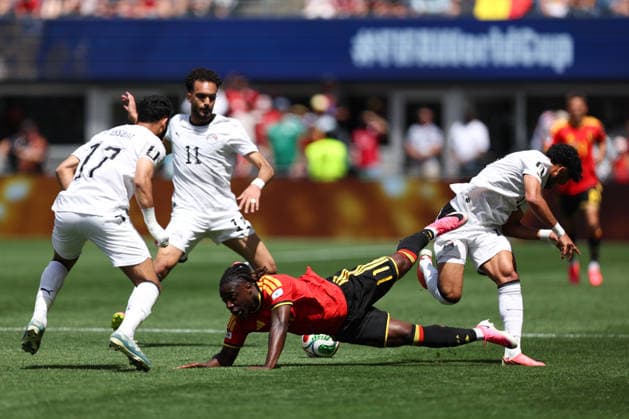 SEATTLE, WA - JUNE 15: Forward JÃ rÃ my Doku 11 of Belgium is tripped during the FIFA World Cup, WM, Weltmeisterschaft, Fussball 2026 Group G match between Belgium and Egypt on June 15, 2026 at Seattle Stadium in Seattle, Washington. (Photo by Henry Rodenburg Icon Sportswire) SOCCER: JUN 15 FIFA World Cup 26 Group G - Belgium vs Egypt EDITORIAL USE ONLY Icon260615008