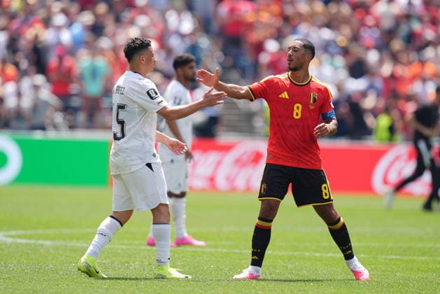 Belgium v Egypt - FIFA World Cup, WM, Weltmeisterschaft, Fussball 2026 - Group G SEATTLE, UNITED STATES - JUNE 15: Karim Hafez of Egypt greets Tielemans of Belgium after the 2026 FIFA World Cup First Stage Group G match between Belgium and Egypt at Lumen Field (Seattle Stadium) in Seattle, Washington, United States on June 15, 2026. Erçin Ertürk Anadolu Washington United States. Editorial use only. Please get in touch for any other usage.  Copyright: x2026xAnadoluxErcinxErtürkx