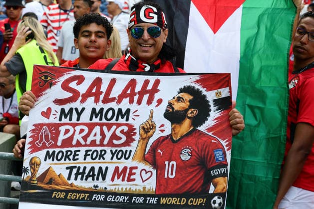 Mohamed Salah of Egypt fans with a banner during the FIFA World Cup, WM, Weltmeisterschaft, Fussball 2026 match between Belgium and Egypt at Lumen Field, Seattle, USA on 15 June 2026. Copyright: xPeterxDovganx 45070102
