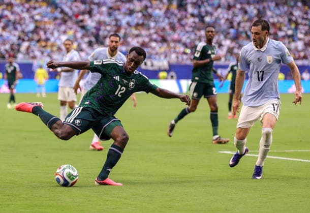 FIFA World Cup, WM, Weltmeisterschaft, Fussball 2026 - Group H - Saudi Arabia vs Uruguay Saudi Arabia defender Saud Abdulhamid (L) in action against Uruguay defender Matias Vina during the FIFA World Cup 2026 group stage match Saudi Arabia against Uruguay, in Miami, Florida, USA, 15 June 2026. MIAMI United States  Copyright: xCRISTOBALxHERRERA-ULASHKEVICHx