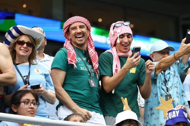 MIAMI GARDENS, FL - JUNE 15: Saudi Arabia fans enjoy the pregame time before the FIFA World Cup, WM, Weltmeisterschaft, Fussball 2026 Group H match between Saudi Arabia and Uruguay on Monday, June 16, 2026 at Miami Stadium in Miami Gardens, FL (Photo by Peter Joneleit Icon Sportswire) SOCCER: JUN 15 FIFA World Cup 26 Group H - Saudi Arabia vs Uruguay EDITORIAL USE ONLY Icon260615027