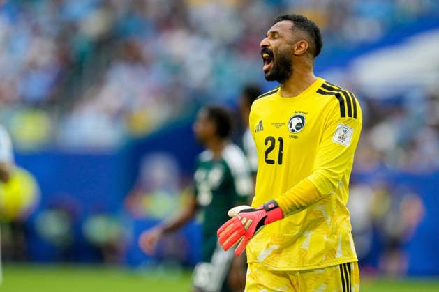 Torhueter Mohammed Alowais (Saudi Arabia) looks on during the FIFA World Cup, WM, Weltmeisterschaft, Fussball 2026 Group H match between Saudi Arabia and Uruguay at Miami Stadium on June 15, 2026 in Miami, United States. (Photo by Alex Gottschalk DeFodi Images) -