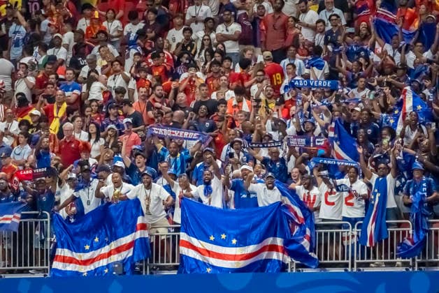 June 12, 2026, Atlanta, Georgia, USA: Fans show their support as Atlanta Stadium plays host to the Spain Vs Cabo Verde First Stage Group H match for the 2026 FIFA World Cup, WM, Weltmeisterschaft, Fussball in ATLANTA, Georgia. The game ends in a draw 0:0. World Cup 2026: Spain 0:0 Cabo Verde  - ZUMAa161 20260612_aaa_a161_025 Copyright: xWalterxArcex