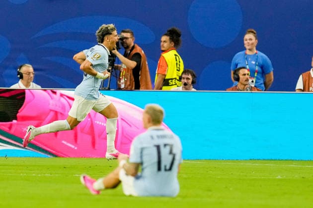 Maxi Araujo (Uruguay) celebrates after scoring his team s first goal during the FIFA World Cup, WM, Weltmeisterschaft, Fussball 2026 Group H match between Saudi Arabia and Uruguay at Miami Stadium on June 15, 2026 in Miami, United States. (Photo by Alex Gottschalk DeFodi Images) -