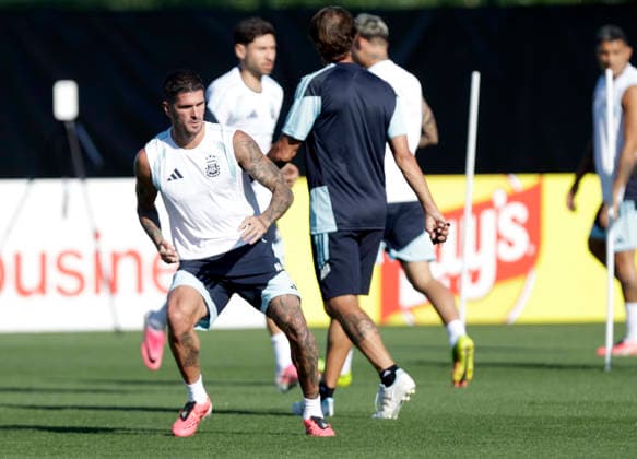 Rodrigo De Paul. Entrenamiento de la Seleccion Argentina. Copa de Mundo 2026