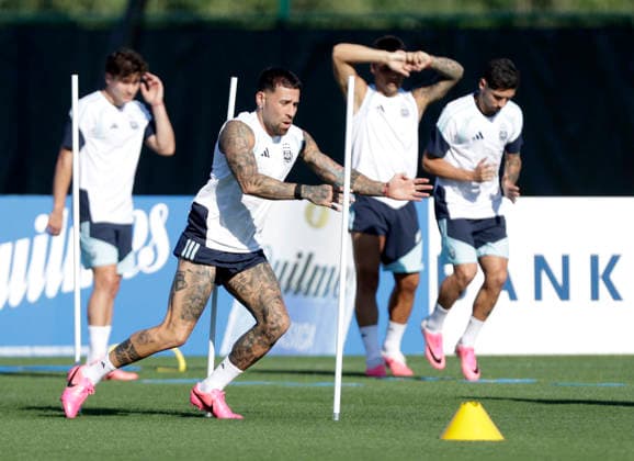 Nicolas Otamendi. Entrenamiento de la Seleccion Argentina. Copa de Mundo 2026