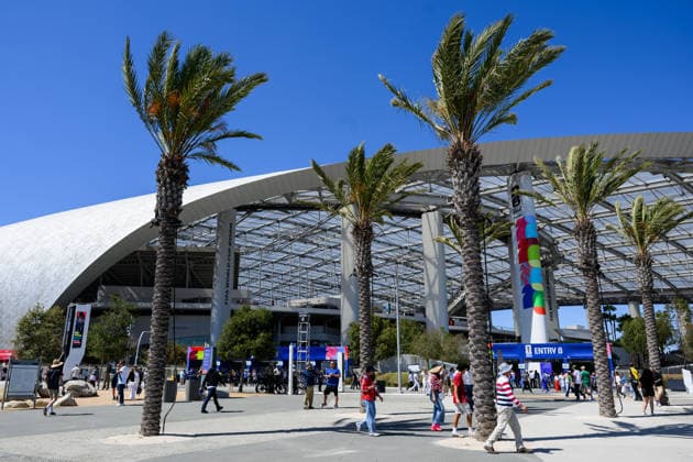 260615 Exterior view of Los Angeles Stadium ahead of the FIFA World Cup, WM, Weltmeisterschaft, Fussball 2026 football match between Iran and New Zealand on June 15, 2026 in Los Angeles. Photo: Joel Marklund BILDBYRAN kod JM JM0824 bbeng fotboll football soccer fotball vm fotbolls-vm fotball-vm fotbolls-vm 2026 fifa world cup 2026 iran nya zeeland new zealand arena SoFi Stadium
