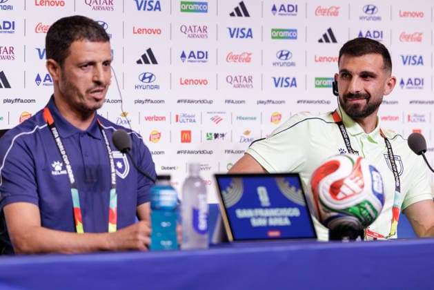SOCCER - FIFA World Cup, WM, Weltmeisterschaft, Fussball 2026, SANTA CLARA,CALIFORNIA,USA,16.JUN.26 - SOCCER - FIFA World Cup 2026, group stage, Austria vs Jordan, preview. Image shows head coach Jamal Sellami and Ehsan Haddad (JOR).  GEPAxpictures xArminxRauthner