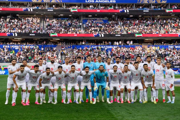 260615 Saleh Hardani, Mehdi Taremi, Ramin Rezaeian, Shahriyar Moghanloo, Roozbeh Cheshmi, Arya Yousefi, Ehsan Hajisafi, Shoja Khalilzadeh, Amirmohammad Razaghinia, Milad Mohammadi, goalkeeper Payam Niazmand, goalkeeper Alireza Beiranvand, Ali Alipour, Saman Ghoddos, Ali Nemati, Saeid Ezatolahi, Mohammad Mohebbi, Mohammad Ghorbani, Dennis Dargahi and Mehdi Ghayedi of Iran pose for a team photo ahead of the FIFA World Cup, WM, Weltmeisterschaft, Fussball 2026 football match between Iran and New Zealand on June 15, 2026 in Los Angeles. Photo: Joel Marklund BILDBYRAN kod JM JM0824 bbeng fotboll football soccer fotball vm fotbolls-vm fotball-vm fotbolls-vm 2026 fifa world cup 2026 iran nya zeeland new zealand