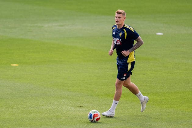 260615 Eric Smith of the Swedish national football team at a training session during day 5 of the FIFA World Cup, WM, Weltmeisterschaft, Fussball 2026 on June 15, 2026 in Dallas. Photo: Petter Arvidson BILDBYRAN kod PA PA1235 fotboll football soccer fotball vm fotbolls-vm fotball-vm fotbolls-vm 2026 fifa world cup 2026 träning practice training sverige sweden sverige a bbeng