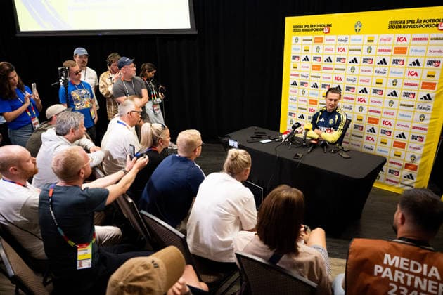 260615 Mattias Svanberg of the Swedish men s national football team in the mixed zone after a training session during day 5 on June 15, 2026 in Dallas. Photo: Petter Arvidson BILDBYRAN kod PA PA1236 fotboll football soccer fotball vm fotbolls-vm fotball-vm fotbolls-vm 2026 FIFA World Cup, WM, Weltmeisterschaft, Fussball 2026 mixed zone sverige sweden sverige a day 5 bbeng