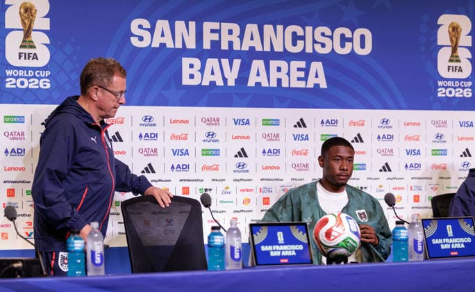 SOCCER - FIFA World Cup, WM, Weltmeisterschaft, Fussball 2026, SANTA CLARA,CALIFORNIA,USA,16.JUN.26 - SOCCER - FIFA World Cup 2026, group stage, Austria vs Jordan, preview. Image shows head coach Ralf Rangnick and David Alaba (AUT).  GEPAxpictures xArminxRauthner
