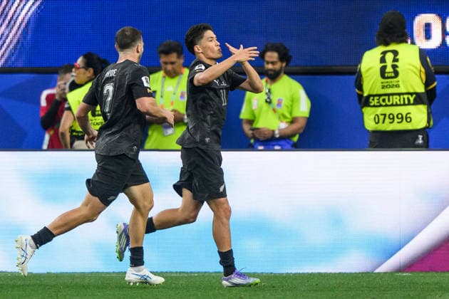 260615 Tim Payne and Elijah Just of New Zealand celebrate after scoring 1-2 during the FIFA World Cup, WM, Weltmeisterschaft, Fussball 2026 football match between Iran and New Zealand on June 15, 2026 in Los Angeles. Photo: Joel Marklund BILDBYRAN kod JM JM0824 bbeng fotboll football soccer fotball vm fotbolls-vm fotball-vm fotbolls-vm 2026 fifa world cup 2026 iran nya zeeland new zealand jubel
