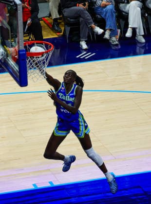 June 15, 2026, Arlington, Texas, USA: ARLINGTON, TX : Dallas Wings forward Awak Kuier (34) moves towards the net for a layup during their Commissioner CupÃ¢â‚¬â ¢s game against the Las Vegas Aces at College Park Center in Arlington on Wednesday night. Arlington USA - ZUMAm257 20260615_zsp_m257_016 Copyright: xBrianxMcLeanx
