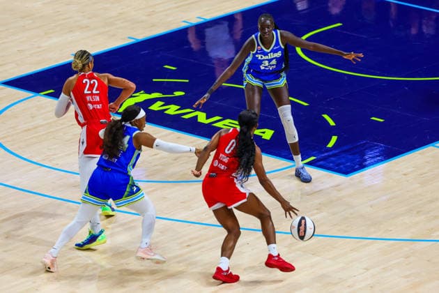 June 15, 2026, Arlington, Texas, USA: ARLINGTON, TX : during their Commissioner CupÃ¢â‚¬â ¢s game at College Park Center in Arlington on Wednesday night. Arlington USA - ZUMAm257 20260615_zsp_m257_025 Copyright: xBrianxMcLeanx