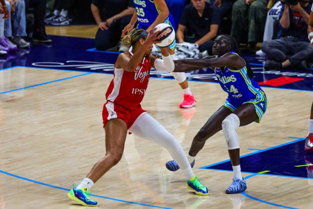 June 15, 2026, Arlington, Texas, USA: ARLINGTON, TX : Dallas Wings forward Awak Kuier (34) guards against Las Vegas Aces center A ja Wilson (22) during their Commissioner CupÃ¢â‚¬â ¢s game at College Park Center in Arlington on Wednesday night. Arlington USA - ZUMAm257 20260615_zsp_m257_026 Copyright: xBrianxMcLeanx