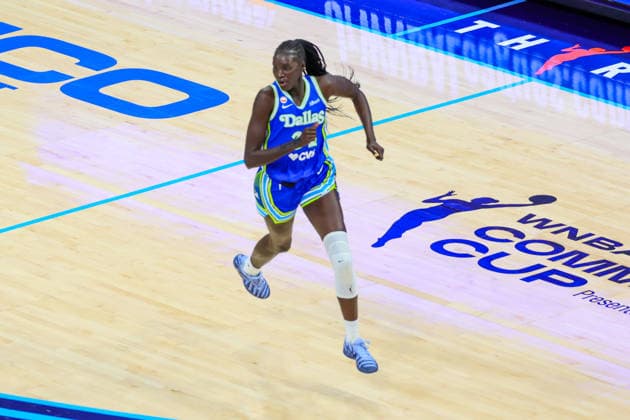 June 15, 2026, Arlington, Texas, USA: ARLINGTON, TX : Dallas Wings forward Awak Kuier (34) during their Commissioner CupÃ¢â‚¬â ¢s game against the Las Vegas Aces at College Park Center in Arlington on Wednesday night. Arlington USA - ZUMAm257 20260615_zsp_m257_039 Copyright: xBrianxMcLeanx