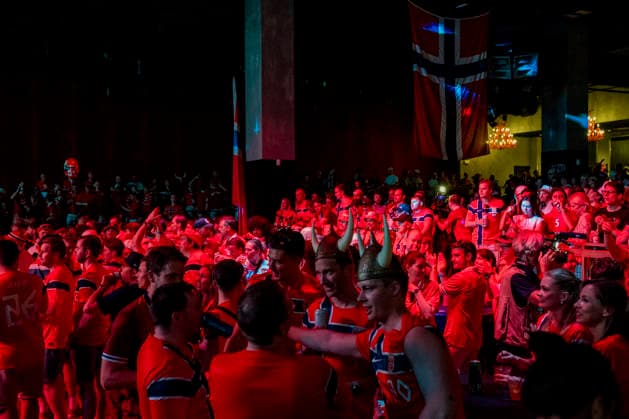 World Cup 2026 Boston , USA 20260616. Norwegian supporters at the Big Night Live nightclub in Boston the day before Norway s opening match in the World Cup. Photo: Lars Eide NTB Boston United States EDITORIAL USE ONLY. RESTRICTED USE FOR BETTING COMPANIES Ref:_SPOt_IRzp41Q_c.jpg *** 2026 World Cup, Boston, USA, June 16, 2026  Copyright: xLarsxEidex xNTBx