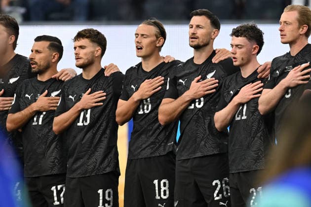 June 15, 2026: New Zealand during the national anthem before facing Iran in their match at the 2026 FIFA World Cup, WM, Weltmeisterschaft, Fussball in Los Angeles, California. Cal Media Los Angeles USA - ZUMAc04_ 20260615_zma_c04_044 Copyright: xBrentxClarkx