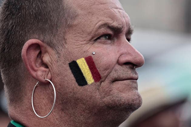 June 15, 2026, Mexico City, Cdmx, Mexico: The 2026 FIFA World Cup, WM, Weltmeisterschaft, Fussball matches are being broadcast for free in Mexico City s Plaza de la ConstitucioÂ³n. As part of the fifth day of matches, the Spain vs. Cape Verde game was shown, ending in a 0-0 draw. A small group of Spaniards attended. The Belgium vs. Egypt match was also broadcast, ending in a 1-1 draw. A couple of Egyptian fans and one Belgian fan attended, celebrating their teams goals with great excitement among Mexicans and people from other countries. Mexico City Mexico - ZUMAp204 0859218747st Copyright: xJosuexPerezx