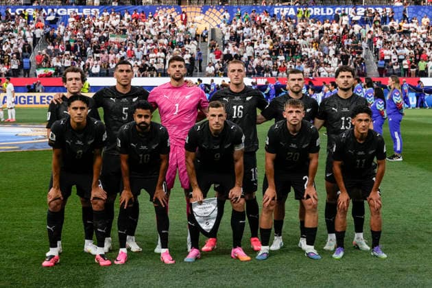 New Zealand All Whites team photo before kick off, New Zealand All Whites v Iran, Group G Pool match of the FIFA World Cup, WM, Weltmeisterschaft, Fussball 2026 at Los Angeles Stadium, Los Angeles, USA on Monday 15 June 2026. Photo: Melinda Meijer z Los Angeles USA Copyright: xx