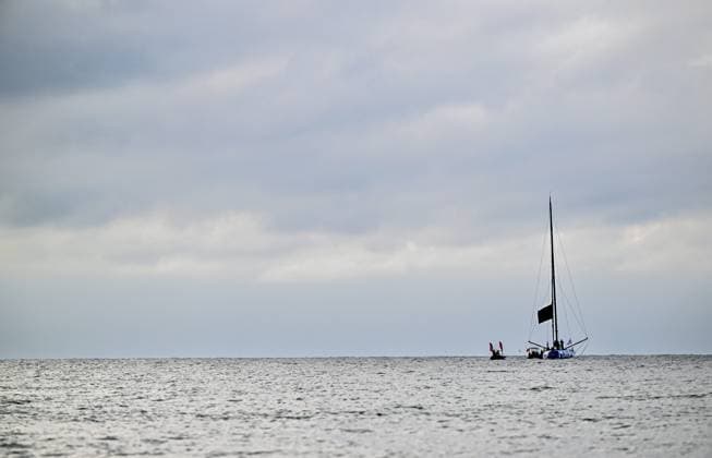 ARRIVEE VENDEE ARCTIQUE PHOTOPQR OUEST FRANCE Franck Dubray ; Les Sables-d Olonne ; 16 06 2026 ; Voile Arrivée de la Vendée Arctique aux Sables d Olonne avec l arrivée de Sam Goodchild sur Macif qui termine deuxième de la course. Il rend hommage à Charlie Dalin , mort le 11 juin 2026 a gagné le dernier Vendée Globe avec Macif. (Photo Franck Dubray) Les Sables d Olonne, France, june 16th 2026 The Vendée Arctique race has arrived in Les Sables d Olonne, with Sam Goodchild on Macif finishing second. A tribute was also paid to Charlie Dalin, who died on June 11, 2026, and won the last Vendée Globe with Macif. Les Sables-d Olonne France  Copyright: xPHOTOPQR OUESTxFRANCE MAXPPPxFranckxDubrayx 20260616OFR5768 20260616OFR5755