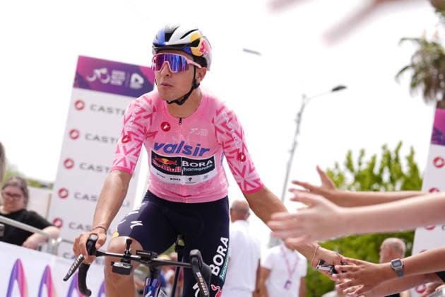 Italy s Davide Donati of Red Bull - Bora - Hansgrohe Rookies during Stage 3 of the Giro Next Gen 2026, from Sibari to Villa d Agri di Marsicovetere, Italy, Tuesday, June 16, 2026.  Copyright: xFabioxFerrari LaPressex