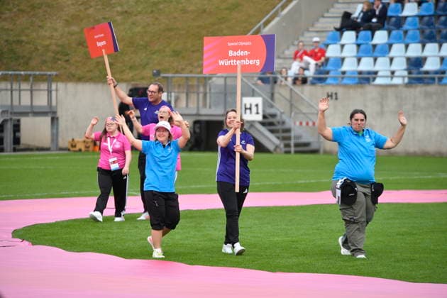 Im Saarbrücker Ludwigsparkstadion beginnen die Nationalen Spiele der Special Olympics am Montag (15. Juni 2026). Die feierliche Eröffnung der Spiele wird live im Fernsehen gesendet und gibt den Startschuss für Wettkämpfe von mehr als 4000 Athleten.