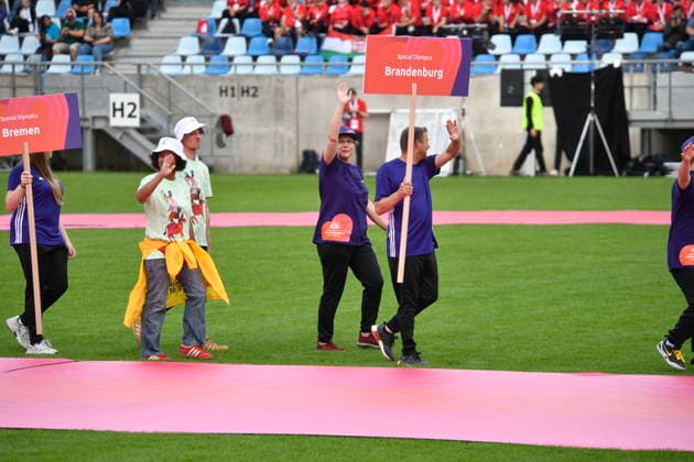 Im Saarbrücker Ludwigsparkstadion beginnen die Nationalen Spiele der Special Olympics am Montag (15. Juni 2026). Die feierliche Eröffnung der Spiele wird live im Fernsehen gesendet und gibt den Startschuss für Wettkämpfe von mehr als 4000 Athleten.