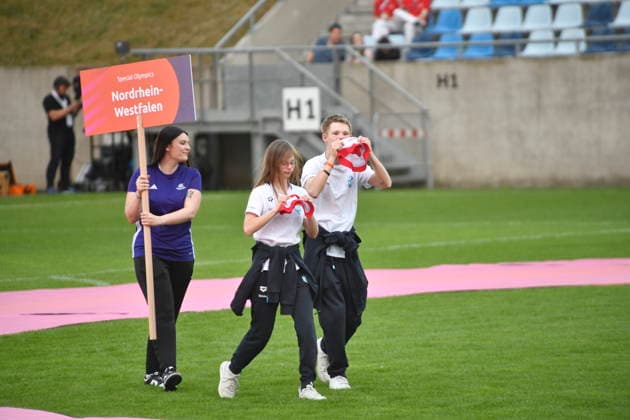 Im Saarbrücker Ludwigsparkstadion beginnen die Nationalen Spiele der Special Olympics am Montag (15. Juni 2026). Die feierliche Eröffnung der Spiele wird live im Fernsehen gesendet und gibt den Startschuss für Wettkämpfe von mehr als 4000 Athleten.