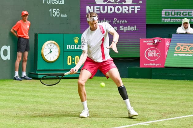 Alexander Bublik (KAZ) erwartet einen Ball auf der Vorhand TERRA WORTMANN Open 2026, Tennis, ATP, Tennis Herren Tennis Herren 500, Turnier, Hauptfeld, 16.06.2026, TERRA WORTMANN Open 2026, Tennis, ATP, Tennis Herren 500, Turnier, Hauptfeld, 16.06.2026 Halle