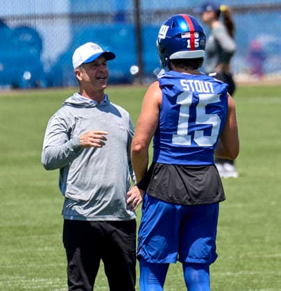 New York Giants head coach John Harbaugh and punter Jordan Stout (15) during minicamp held at the Quest Diagnostics Training Center in East Rutherford, New Jersey. CSM NFL, American Football Herren, USA 2026: NY Giants Minicamp June 09  - ZUMAc04_ 20260616_zma_c04_001 Copyright: xDuncanxWilliamsx