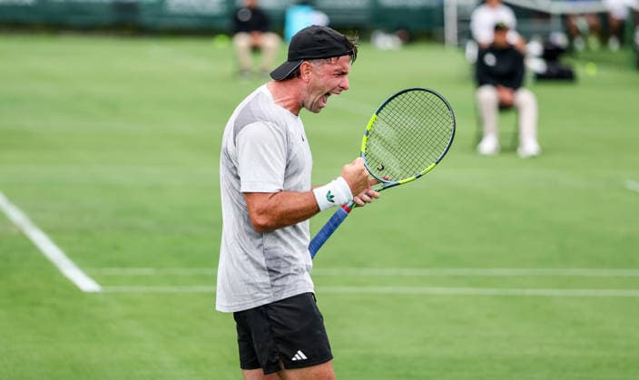 ATP, Tennis Herren Men s Tournament, Elm Park Golf & Sports Club, Dublin 16 6 2026 Conor Gannon celebrates after winning a game to bring the match to a tie break Conor Gannon celebrates after winning a game to bring the match to a tie break 16 6 2026  Copyright: x INPHO NickxElliottx NE1L0109