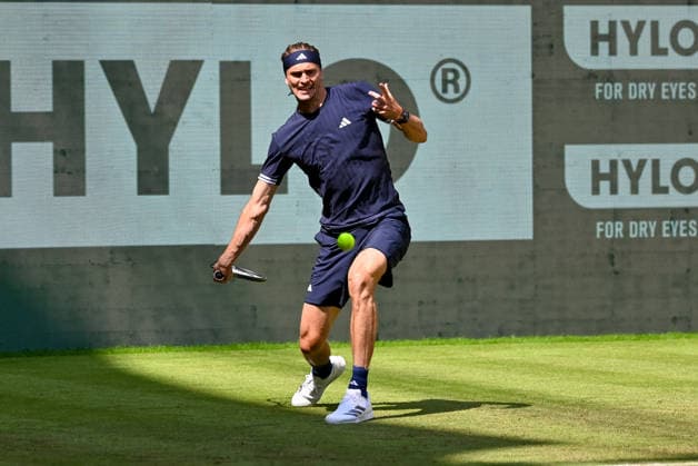 Alexander Zverev (GER) erwartet den Ball auf der Vorhand TERRA WORTMANN Open 2026, Tennis, ATP, Tennis Herren Tennis Herren 500, Turnier, Hauptfeld, 16.06.2026, TERRA WORTMANN Open 2026, Tennis, ATP, Tennis Herren 500, Turnier, Hauptfeld, 16.06.2026 Halle