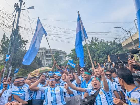 Argentina Football Fans Hold Rally Ahead Of FIFA World Cup, WM, Weltmeisterschaft, Fussball 2026 In Dhaka Argentina football supporters march with Bangladesh and Argentina flags during a rally ahead of the FIFA World Cup 2026 near the National Museum at Shahbagh in Dhaka, Bangladesh. Fans wearing Argentina jerseys express their enthusiasm for football and show support for the South American team. Dhaka Bangladesh  Copyright: xSonyxRamanix originalFilename:ramany-notitle260616_np63b.jpg