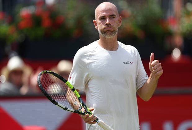 Adrian Mannarino of France celebrates HSBC Queen s Club Championships, Day Eleven, Tennis, Queen s Club, West Kensington, London, UK - 16 Jun 2026London Queen s Club United Kingdom  Copyright: xEllaxLing Shutterstockx 16924337c