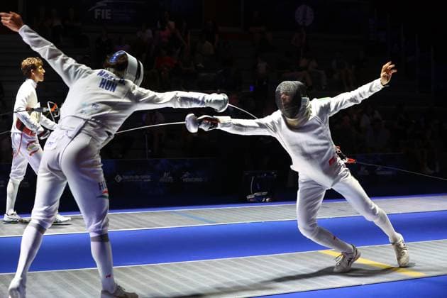 Escrime championnat d Europe PHOTOPQR LE COURRIER PICARD Haslin ; Antony ; 16 06 2026 ; 16 06 26 Championnat d Europe d escrime - épée hommes Miguel Frazao (Beauvais Portugal) vs David Nagy (Hun) 32èmes de finale Photo Fred Haslin European fencing championship in Antony, France, on June 16, 2026 Antony 92 France  Copyright: xPHOTOPQR LExCOURRIERxPICARD MAXPxHaslinx 20260616LCP7028 20260616LCP7028