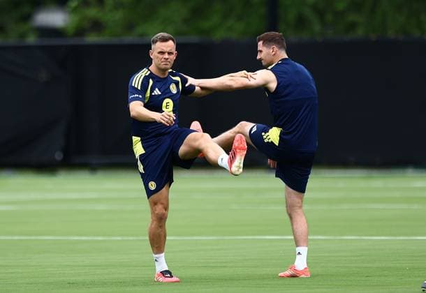 Lawrence Shankland of Scotland and Kenny McLean of Scotland Scotland Training and press conference, PK, Pressekonferenz 2026 FIFA World Cup, WM, Weltmeisterschaft, Fussball Football, Atrium Health Performance Park, Charlotte, USA - 16 Jun 2026Charlotte Atrium Health Performance Park United States of America EDITORIAL USE ONLY No use with unauthorised audio, video, data, fixture lists, club league logos or live services. Online in-match use limited to 120 images, no video emulation. No use in betting, games or single club league player publications.  Copyright: xMichaelxZemanek Shutterstockx 16928907ac